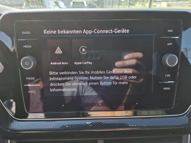 Volkswagen T-Cross R-Line Limited 1.0 TSI 115PS DSG, Rauch-Grau-Metallic, 5 JAHRE GARANTIE, ANH&Auml;NGERKUPPLUNG, CLIMATRONIC, SITZHEIZUNG, 18" Alu, MATRIX-LED, Adaptiver Tempomat ACC, Parksensoren, R&uuml;ckfahrkamera, Keyless, Abgedunkelte Scheiben, Radio "Ready2Discover" + App-Connect 