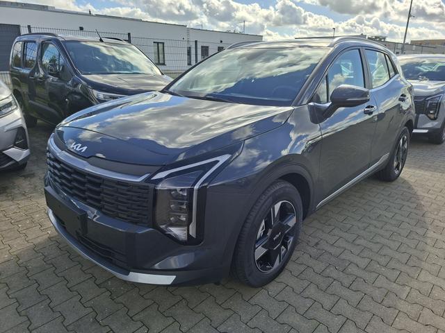 Kia Sportage - Silver 1.6 T-GDI 150PS AUTOMATIK, Penta-Metal Grau METALLIC, 2-Zonen-Klimaautomatik, Navigation 12,3", Parksensoren vorn/hinten, R&uuml;ckfahrkamera, 17" Alufelgen, Winterpaket/Sitzheizung vorne, Beheiztes Lederlenkrad, ACC Tempomat, Alarm, Dachreling Chrom