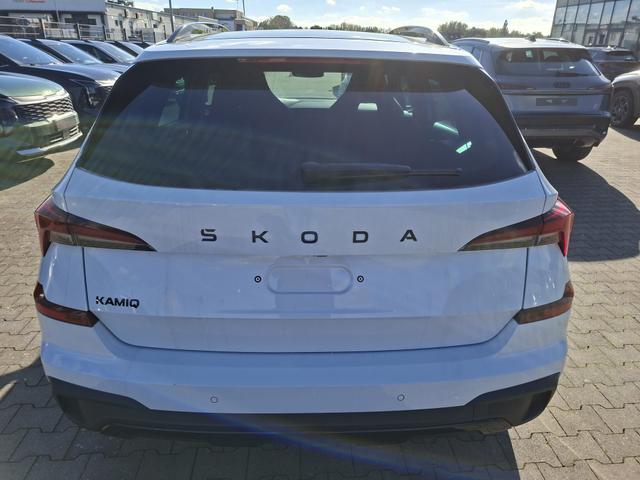 Skoda Kamiq Monte Carlo 1.5 TSI 150PS DSG, 5J GARANTIE, 18"ALU, METALLIC, ELE. HECKKLAPPE, ANH&Auml;NGERKUPPLUNG, BEH. FRONTSCHEIBE, MATRIX-LED, PANORAMADACH, Sitzheizung, Lenkradhzg, Ladeboden, ACC, SIDE Assist, Virtual Cockpit 10", Parksensoren, Kamera, KESSY, Privacy, Climatronic 