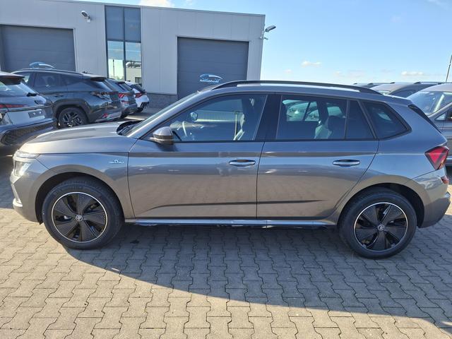 Skoda Kamiq - Monte Carlo 1.0 TSI 115PS, 5J GARANTIE, METALLIC, ELE. HECKKLAPPE, ANH&Auml;NGERKUPPLUNG, BEH. FRONTSCHEIBE, MATRIX-LED, PANORAMADACH, Sitzheizung, Lenkradheizung, Ladeboden, ACC, SIDE Assist, Virtual Cockpit 10", Parksensoren, Kamera, KESSY, Privacy, 17" Alu, Climatroni