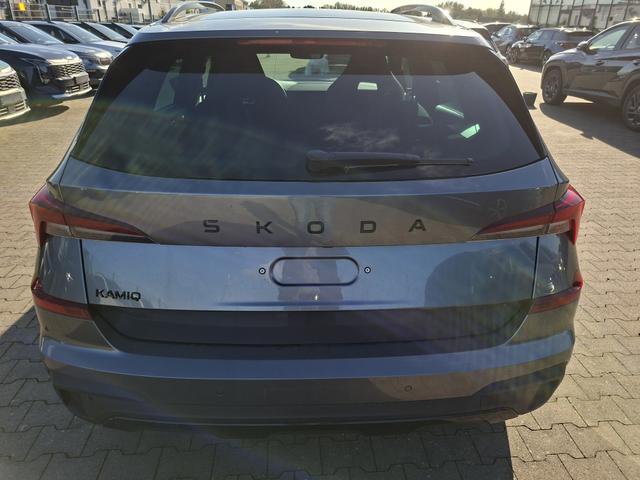 Skoda Kamiq Monte Carlo 1.0 TSI 115PS, 5J GARANTIE, METALLIC, ELE. HECKKLAPPE, ANH&Auml;NGERKUPPLUNG, BEH. FRONTSCHEIBE, MATRIX-LED, PANORAMADACH, Sitzheizung, Lenkradheizung, Ladeboden, ACC, SIDE Assist, Virtual Cockpit 10", Parksensoren, Kamera, KESSY, Privacy, 17" Alu, Climatroni 