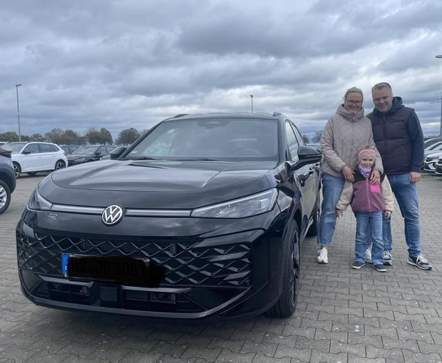 Fahrzeugübergabe eines VW T-Roc 