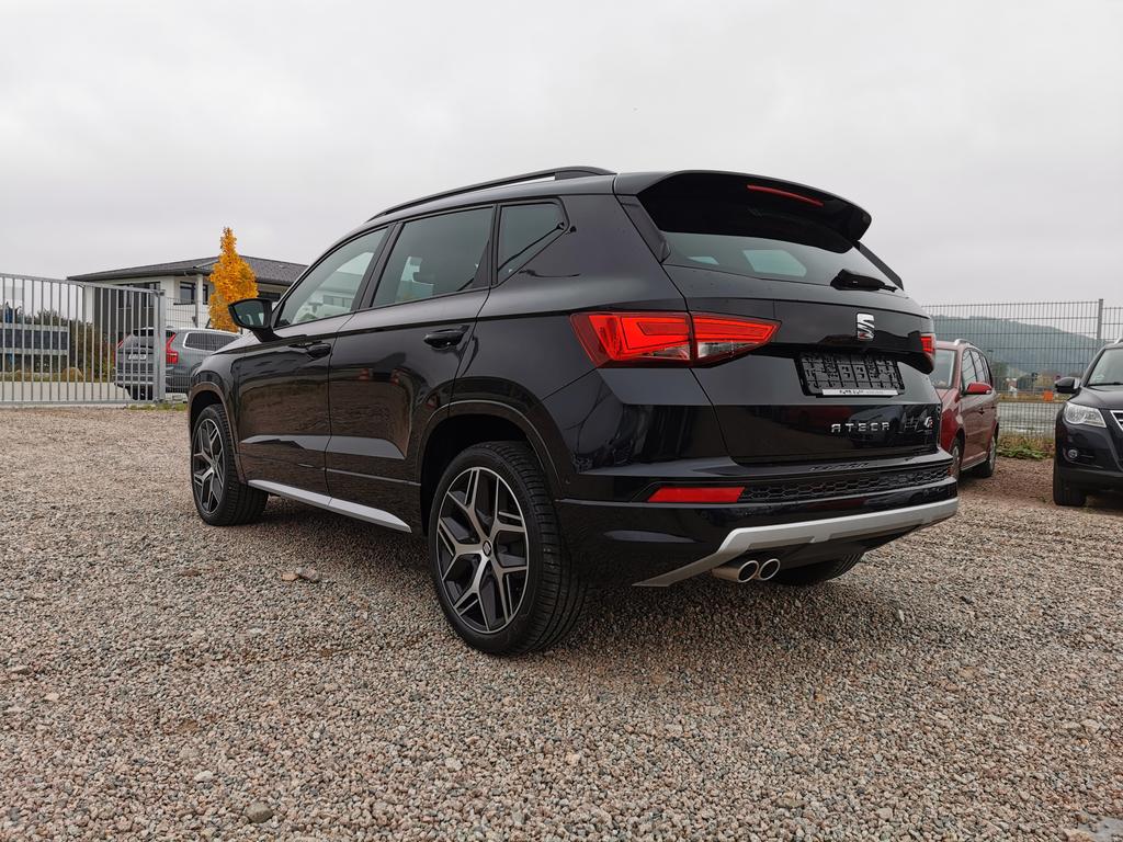 Seat Ateca FR 2.0 TSI 190 PS DSG 4Drive-5JahreGarantie-Navi-AHK-VollLED ...