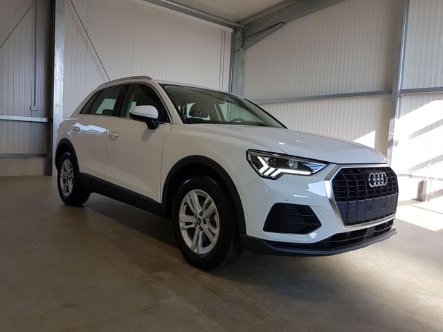 Audi / Q3 / Weiß / / / 