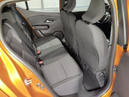 Dacia / Sandero / Orange /  /  / 
