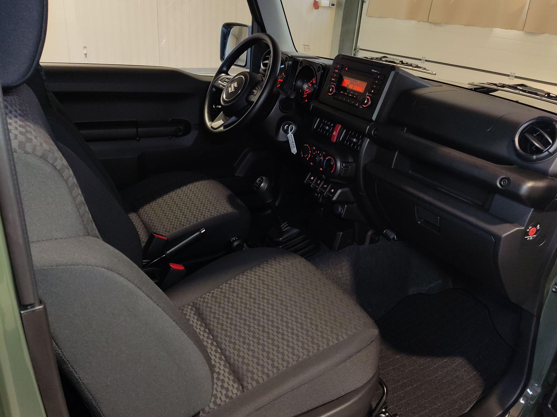 Suzuki Jimny 1.5 102  PS-Allrad-DAB-CD-Klima-Tempomat-Limiter-SHZ-Bluetooth-Trenngitter-Sofort