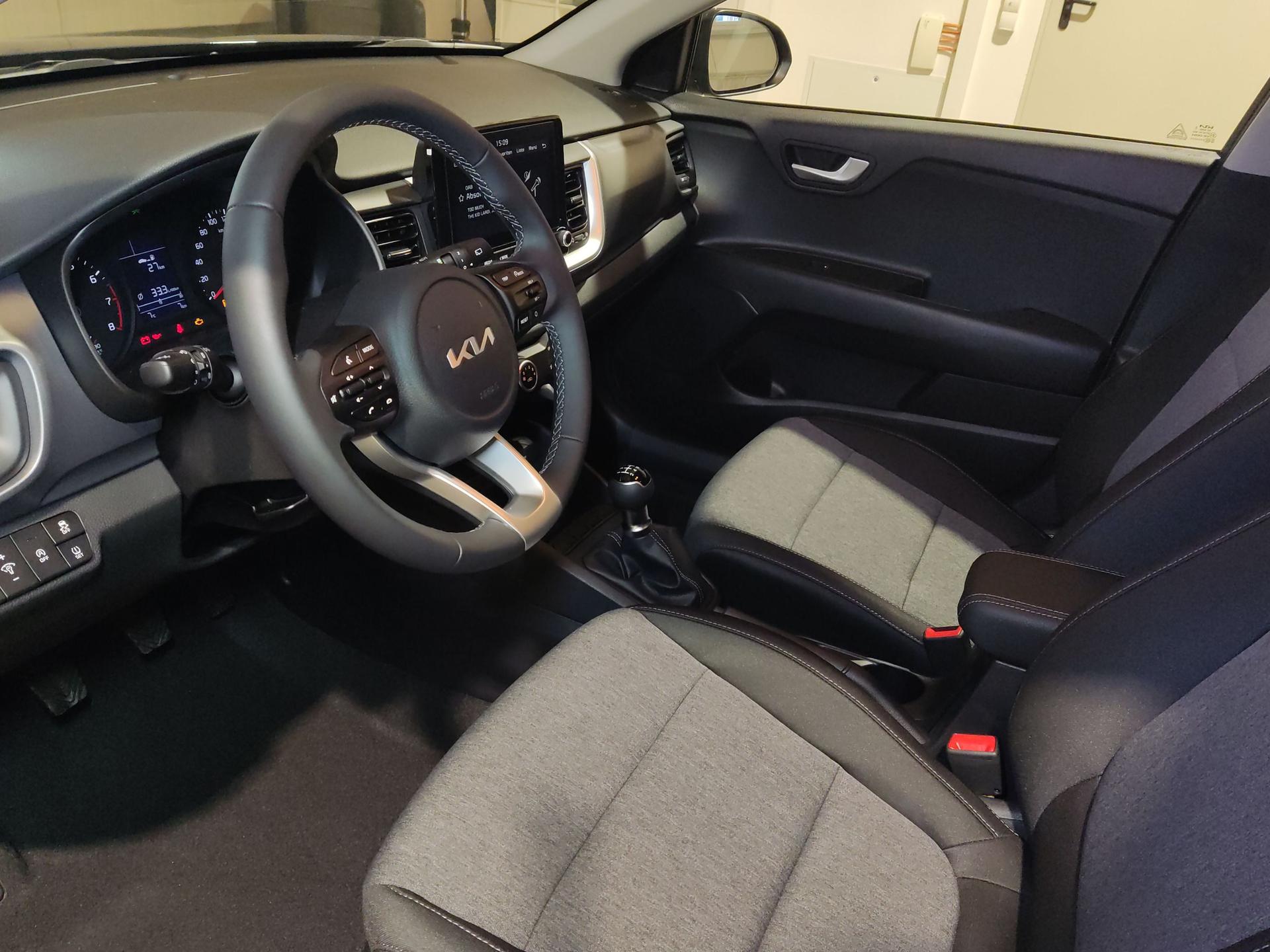 Kia Stonic Comfort 1.2 DPI 84 PS-AndroidAutoAppleCarPlay-DAB-Tempomat-NSW- RDKS-Sofort Neuwagen mit Rabatt