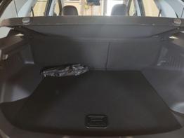 SWM G01 A 1.5T Automatik 133 PS Navi-AppleCarPlay-AndroidAuto-Leder-360°Kamera-Tempomat-2xPDC-Keyless-18''Alu-sofort 