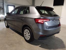 Skoda Fabia Selection 1.0 TSI DSG 115 PS 4-Jahre-Garantie-Anhängerkupplung-AppleCarPlay-AndroidAuto-LED-PDC-Sitzheizung-DAB-Klima-Tempomat-Rückfahrkamera-2xPDC 