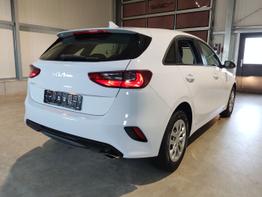 Kia Ceed CD 1.0 T-GDI 100 PS Garantie-DAB-Bluetooth-Spurhalteassist-Notbremsassist-Tempomat-Limiter-Multifunktionslenkrad-sofort 