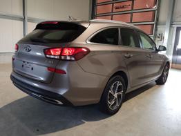 Hyundai i30 Kombi Smart Plus Edition 1.5 T-GDI 160 PS DCT Navi-AppleCarPlay-AndroidAuto-Winterpaket-LED-Rückfahrkamera-2xPDC-Klimaautomatik-16''Alu-sofort 