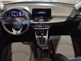 Hyundai i30 Kombi Smart Plus Edition 1.5 T-GDI 160 PS DCT Navi-AppleCarPlay-AndroidAuto-Winterpaket-LED-Rückfahrkamera-2xPDC-Klimaautomatik-16''Alu-sofort 