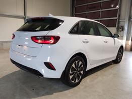 Kia Ceed Spin 1.0 T-GDI 100 PS Navi-Rückfahrkamera-Tempomat-Winterpaket-Spurhalteassistent-Klima-AppConnect-16''Alu 