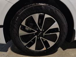 Kia Ceed Spin 1.0 T-GDI 100 PS Navi-Rückfahrkamera-Tempomat-Winterpaket-Spurhalteassistent-Klima-AppConnect-16''Alu 