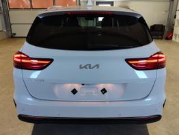Kia Ceed Sportswagon TOP 1.5 T-GDI 140 PS DCT Navi-AppleCarPlay-AndroidAuto-Tempomat-Rückfahrkamera-Klimaautomatik-Businesspaket-17''Alu 