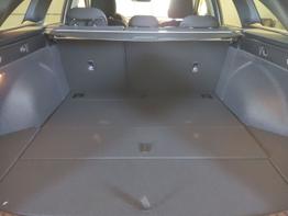 Kia Ceed Sportswagon TOP 1.5 T-GDI 140 PS DCT Navi-AppleCarPlay-AndroidAuto-Tempomat-Rückfahrkamera-Klimaautomatik-Businesspaket-17''Alu 