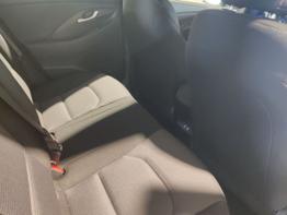 Hyundai i30 Kombi Smart Plus Edition 1.0 T-GDI 100 PS 7DCT Navi-AppleCarPlay-AndroidAuto-Rückfahrkamera-PDC-DAB-Klima-Tempomat-16''Alu-sofort 