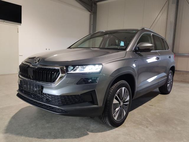 Skoda Karoq - Drive 1.5 TSI 150 PS DSG AppleCarPlay-AndroidAuto-Klimaautomatik-4xSHZ-Kamera-2xPDC-LED-Glanzpaket-Kessy-Winterpaket-17''Alu-sofort