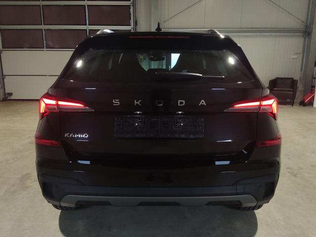 Skoda Kamiq - 130 Jahre Premium Edition 1.5 TSI 150 PS DSG Anhängerkupplung-AppleCarPlay-AndroidAuto-Winterpaket-Alcantara-DAB-Tempomat-Totwinkelassist-Kamera-SunSet-el.Heckklappe-17''Alu