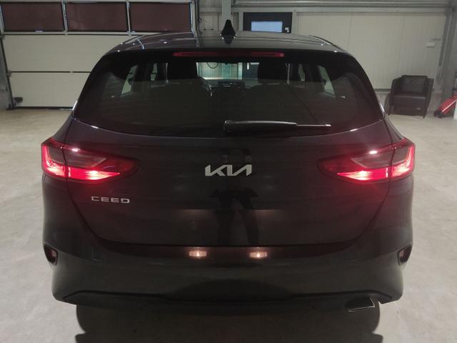 Kia / Ceed Sportswagon / Grau / / / , Beispielbilder