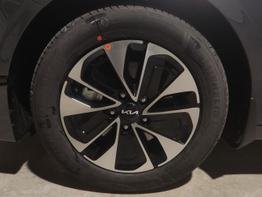 Kia Ceed Spin 1.5 T-GDI 140 PS 7DCT Navi-Rückfahrkamera-Tempomat-Winterpaket-Spurhalteassistent-Klima-AppConnect-16''Alu 