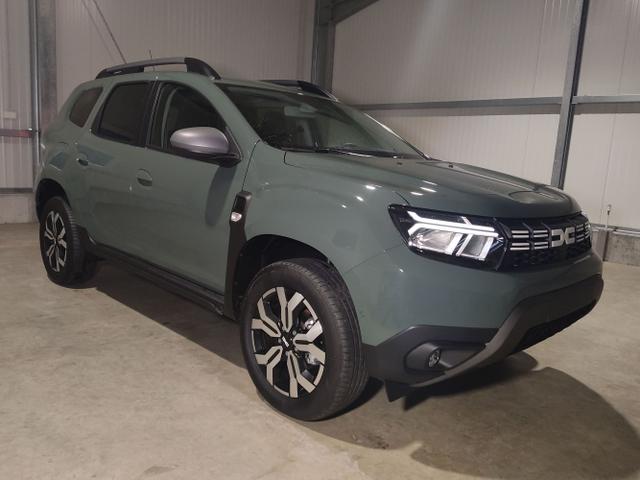 Dacia / Duster / Grün / / / , Beispielbilder