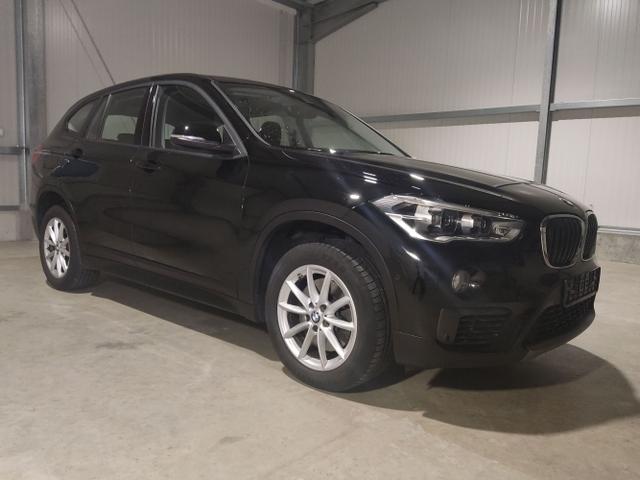 BMW / X1 / Schwarz / / / , Beispielbilder, ggf. teilweise mit Sonderausstattung