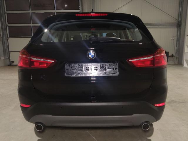 BMW / X1 / Schwarz / / / , Beispielbilder, ggf. teilweise mit Sonderausstattung