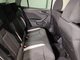 Skoda Kamiq 130 Jahre Premium Edition 1.5 TSI 150 PS DSG Anhängerkupplung-AppleCarPlay-AndroidAuto-Winterpaket-Alcantara-DAB-Tempomat-Totwinkelassist-Kamera-SunSet-el.Heckklappe-17''Alu-Sofort 