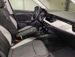 Skoda Kamiq 130 Jahre Premium Edition 1.5 TSI 150 PS DSG Anhängerkupplung-AppleCarPlay-AndroidAuto-Winterpaket-Alcantara-DAB-Tempomat-Totwinkelassist-Kamera-SunSet-el.Heckklappe-17''Alu-Sofort 