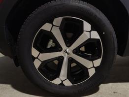 Dacia Duster Journey 1.2 TCe 130 Mild-Hybrid 4x4 Navi-AndroidAuto-AppleCarPlay-Winterpaket-Kamera-PDC-LED-18''Alu-sofort 