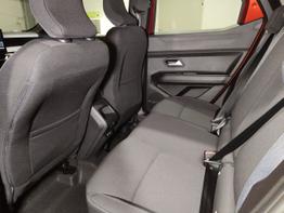 Dacia Duster Journey 1.2 TCe 130 Mild-Hybrid 4x4 Navi-AndroidAuto-AppleCarPlay-Winterpaket-Kamera-PDC-LED-18''Alu-sofort 