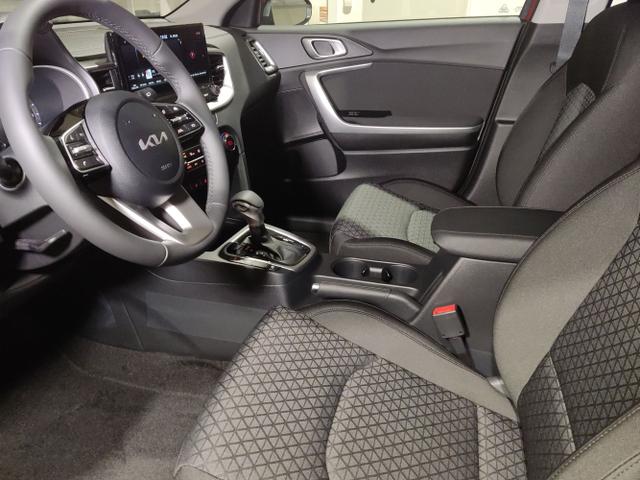 Kia / Ceed Sportswagon / Rot / / / , Beispielbilder