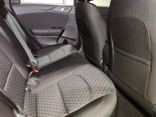 Kia / Ceed Sportswagon / Rot / / / , Beispielbilder