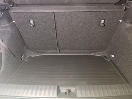 Skoda Kamiq Drive Plus Edition 1.0 TSI 116 PS Anhängerkupplung-AppleCarPlay-AndroidAuto-2-Zonen-Klimaautomatik-Alcantara-Winterpaket-Sunset-LED-Matrix-Rückfahrkamera-17''Alu 