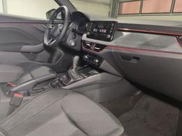 Skoda Kamiq Drive Plus Edition 1.0 TSI 116 PS Anhängerkupplung-AppleCarPlay-AndroidAuto-2-Zonen-Klimaautomatik-Alcantara-Winterpaket-Sunset-LED-Matrix-Rückfahrkamera-17''Alu 