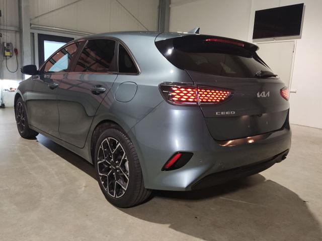 Kia / Ceed Sportswagon / Grau / / / , Beispielbilder, ggf. teilweise mit Sonderausstattung