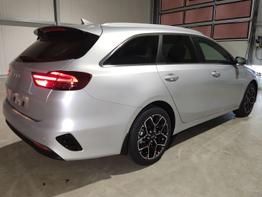 Kia Ceed Sportswagon Edition 30 Jahre 1.5 T-GDI 140 PS Navi-Teilleder-Tempomat-DAB-Klimaautomatik-LED-AppleCarPlay-AndroidAuto-Winterpaket-Rückfahrkamera-Glanzpaket-Bluetooth-17''Alu-sofort 