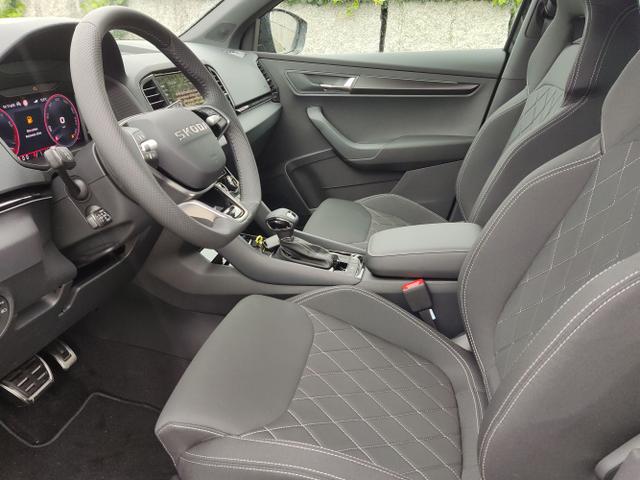 Skoda / Karoq / Schwarz / / / , Beispielbilder