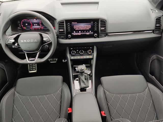 Skoda / Karoq / Schwarz / / / , Beispielbilder