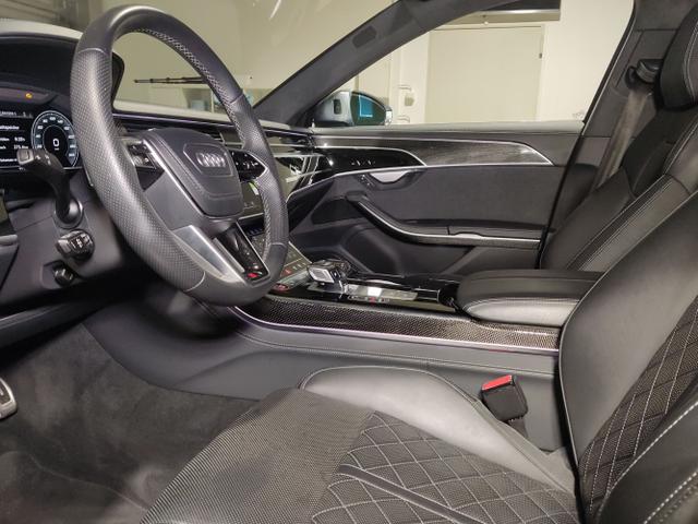 Audi / S8 / Schwarz / / / , Beispielbilder, ggf. teilweise mit Sonderausstattung