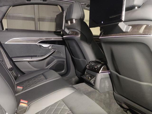 Audi / S8 / Schwarz / / / , Beispielbilder, ggf. teilweise mit Sonderausstattung