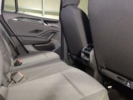 Volkswagen Tiguan 4Me 1.5 eTSI DSG Garantie-Anhängerkupplung-AppleCarPlay-AndroidAuto-LED-Rückfahrkamera-Klimaautomatik-Sofort 