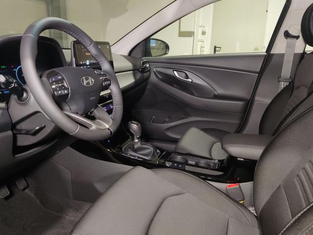 Hyundai / i30 / Grün / / / , Beispielbilder, ggf. teilweise mit Sonderausstattung