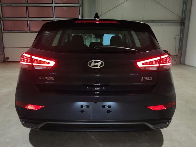 Hyundai / i30 / Grau / / / , Beispielbilder, ggf. teilweise mit Sonderausstattung
