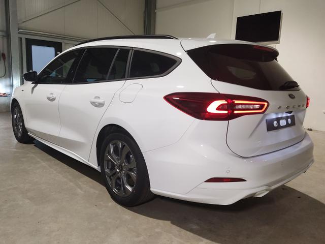 Ford / Focus Turnier / Weiß / / / , Beispielbilder