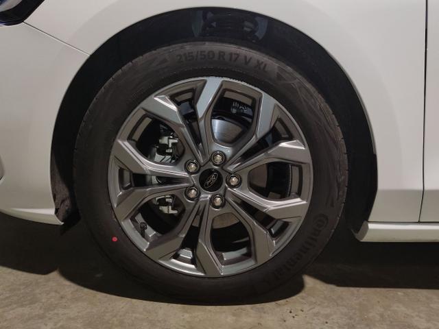 Ford / Focus Turnier / Weiß / / / , Beispielbilder