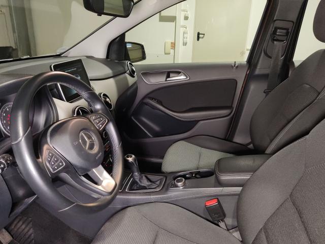 Mercedes-Benz / B 180 / Braun / / / , Beispielbilder, ggf. teilweise mit Sonderausstattung