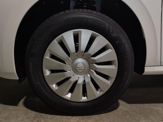 Skoda / Kamiq / Weiß / / / , Beispielbilder, ggf. teilweise mit Sonderausstattung