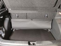 Skoda Fabia Monte Carlo 1.0 TSI 116 PS DSG-Smartlink-DAB-Bluetooth-Panodach-Klimaautomatik-2xPDC--Kamera-SHZ-LED-Tempomat-17''Alu-Sofort 